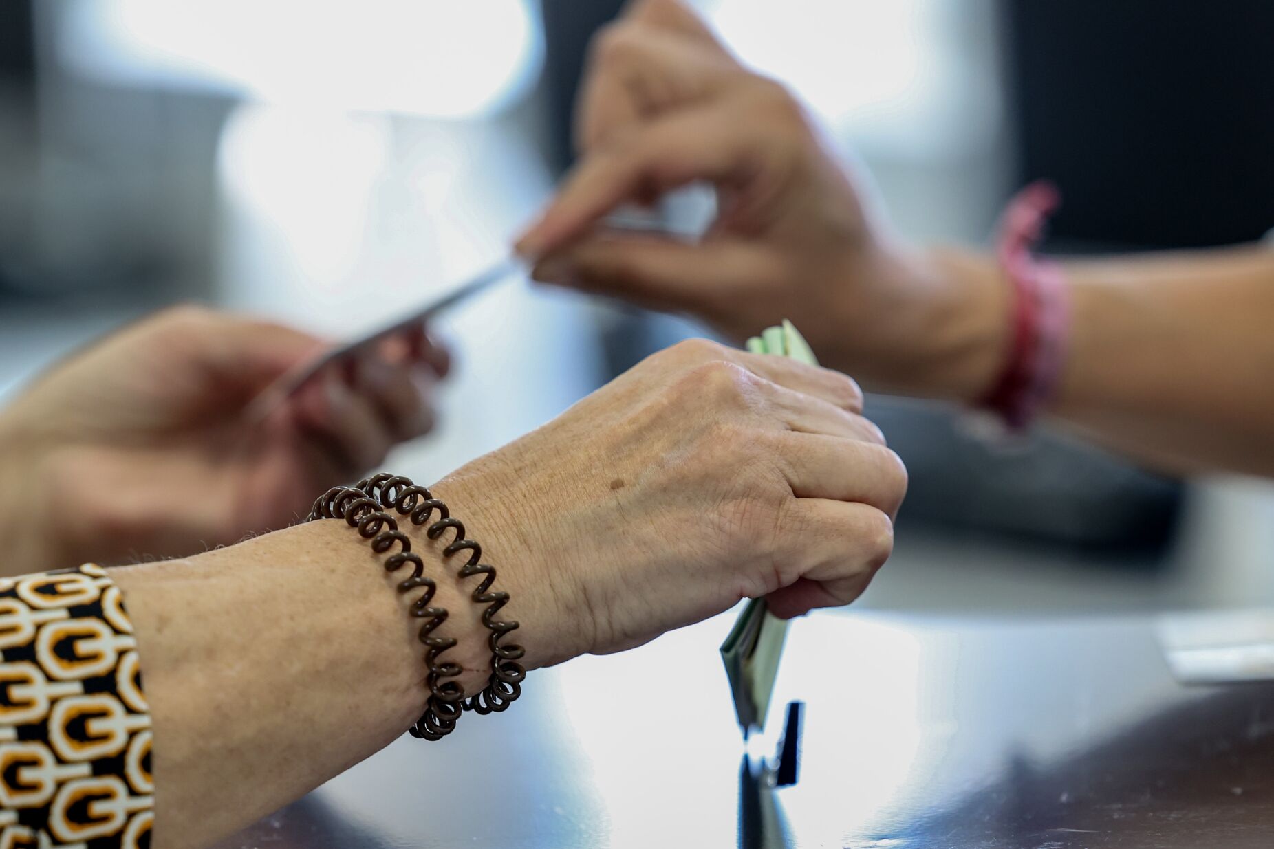 "Direitos fundamentais não se discutem." Associação critica falta de boletins de voto em braile nas autárquicas