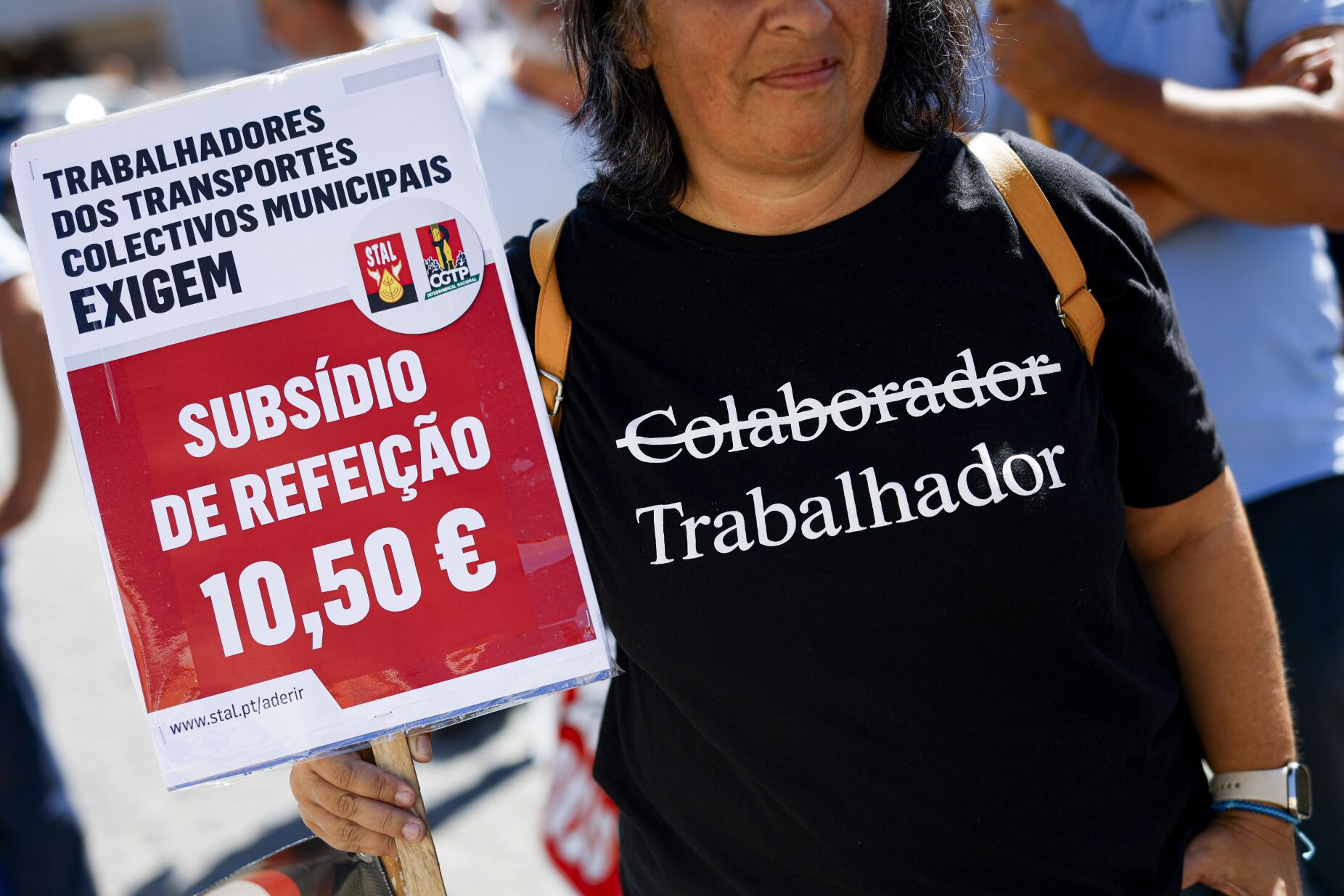 Trabalhadores dos transportes públicos municipais em greve: adesão de 100% em Bragança e Barreiro e 99% em Coimbra