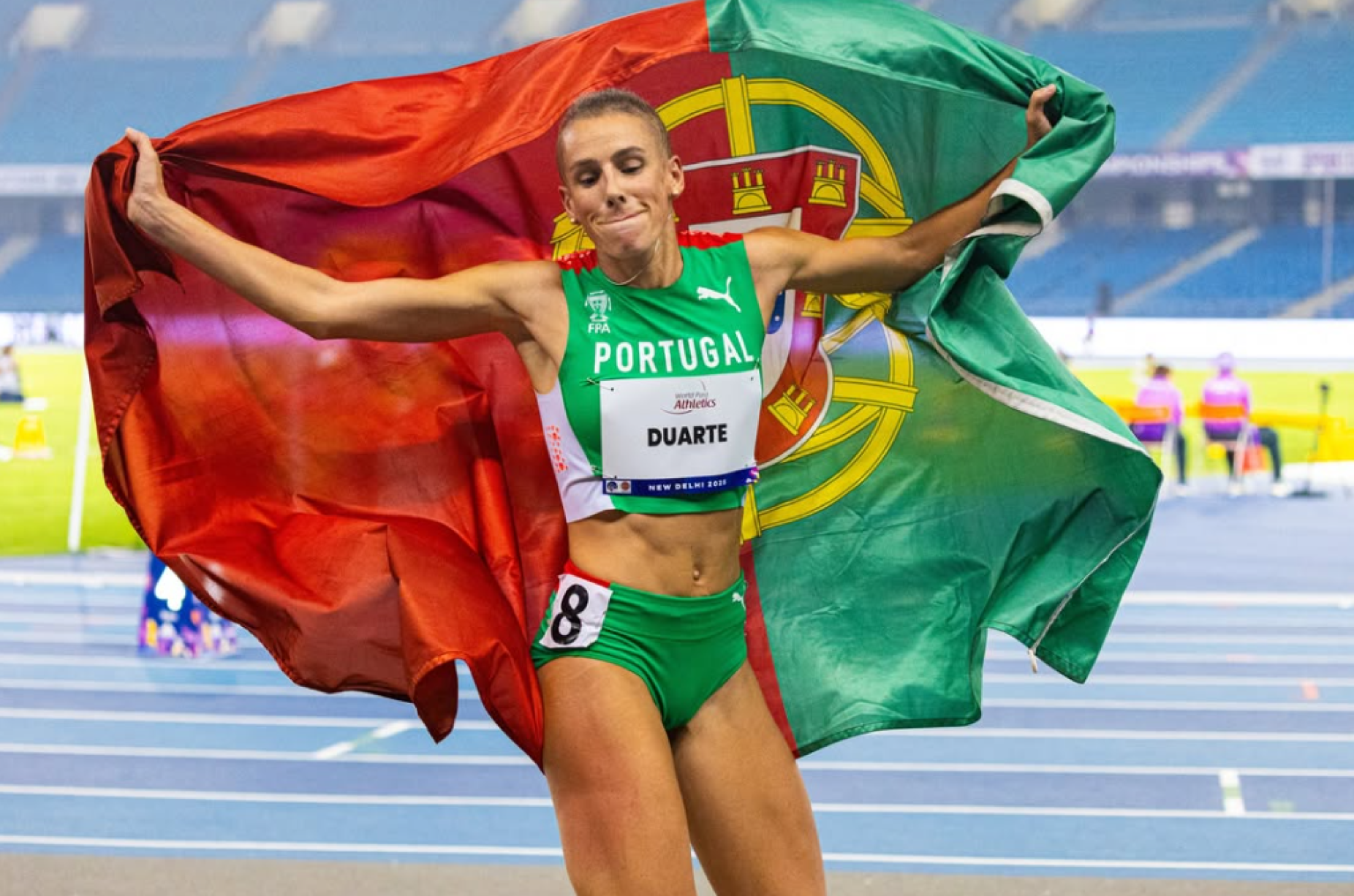 "Chegou finalmente um ouro." Paralímpica Carolina Duarte sagra-se campeã mundial dos 400 metros