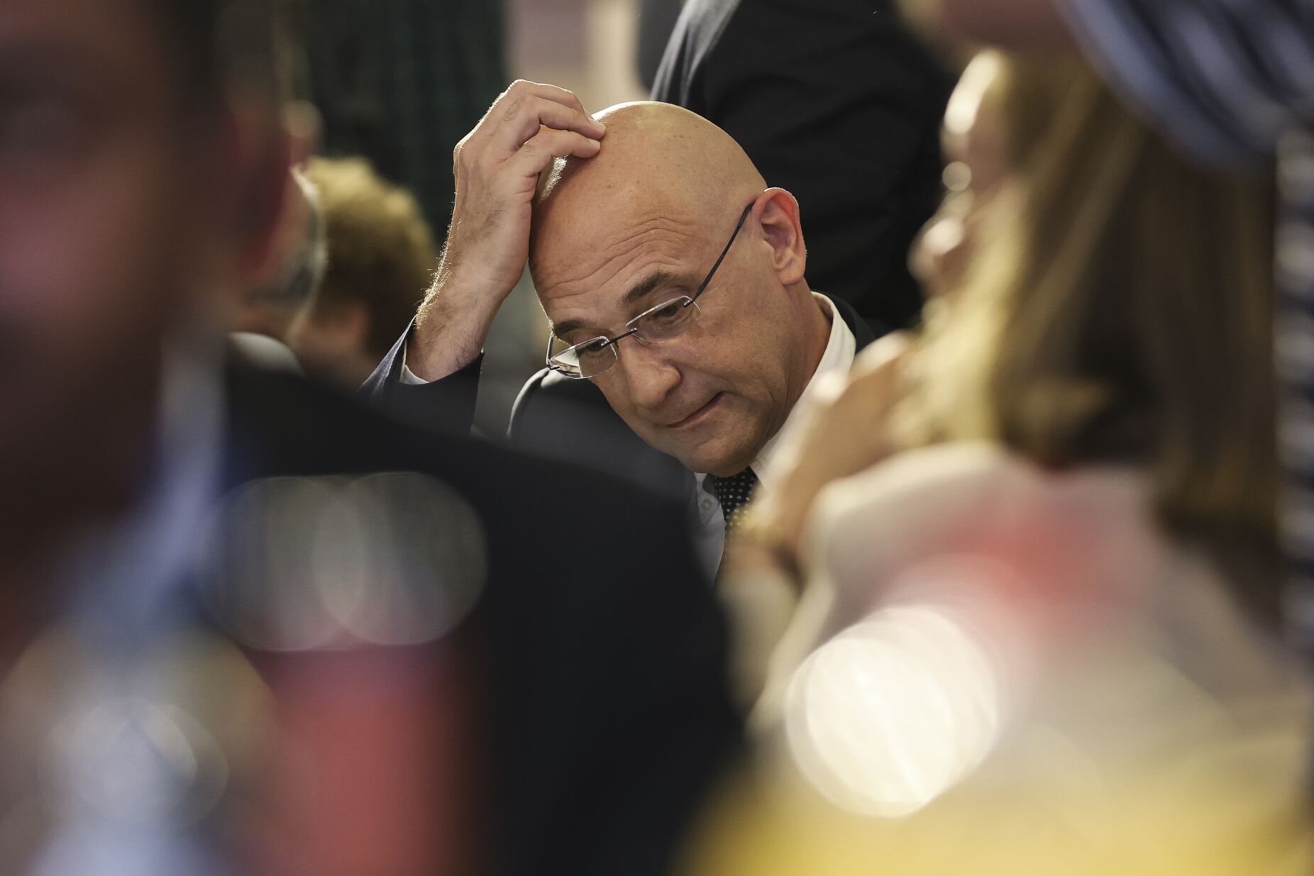 "Se tudo se mantiver", portugueses vão "sentir-se estrangeiros". Passos Coelho critica política de imigração do PS
