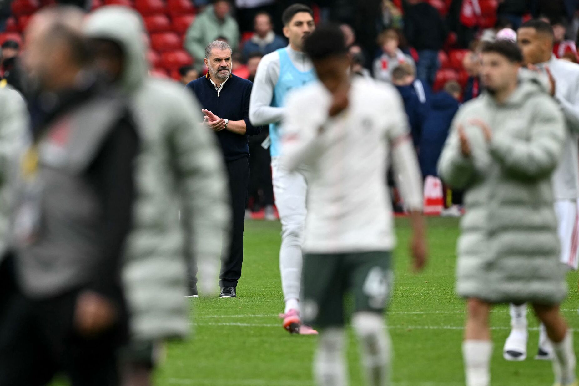 Ange Postecoglou afastado do comando técnico do Nottingham Forest minutos após derrota contra Chelsea