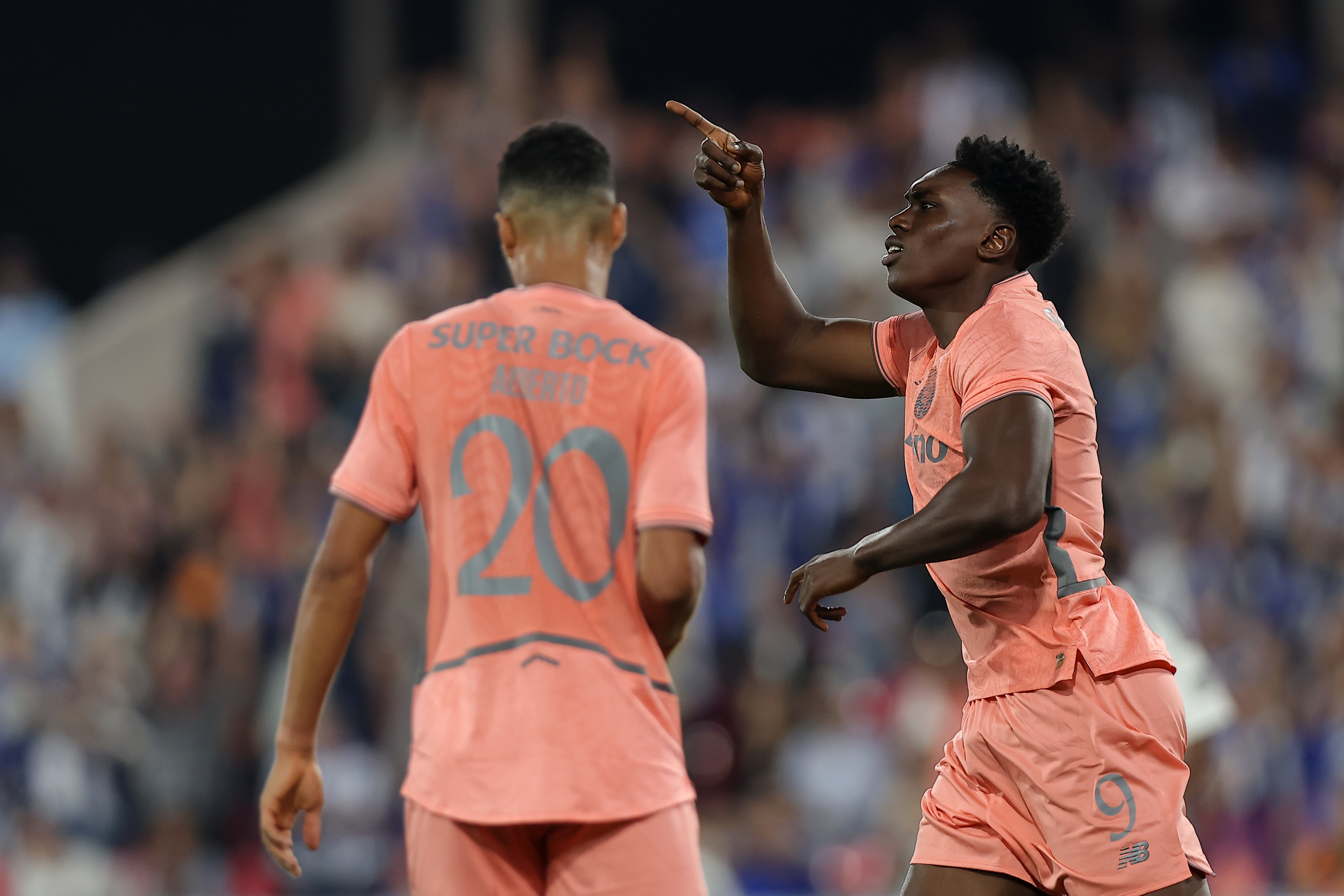 Taça de Portugal: Farioli foi ao banco encontrar tranquilidade. FC Porto vence Celoricense, veja os golos