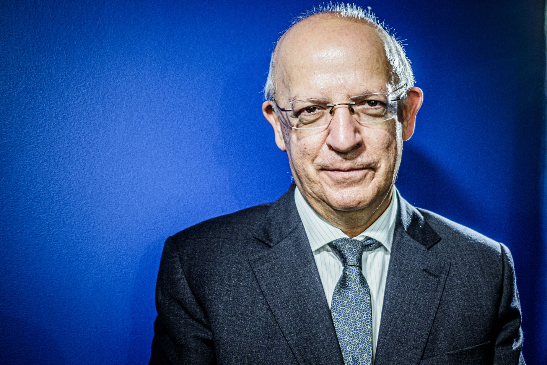 Conselho estratégico do PS arranca com ensino superior na agenda. Santos Silva elogia postura de Carneiro