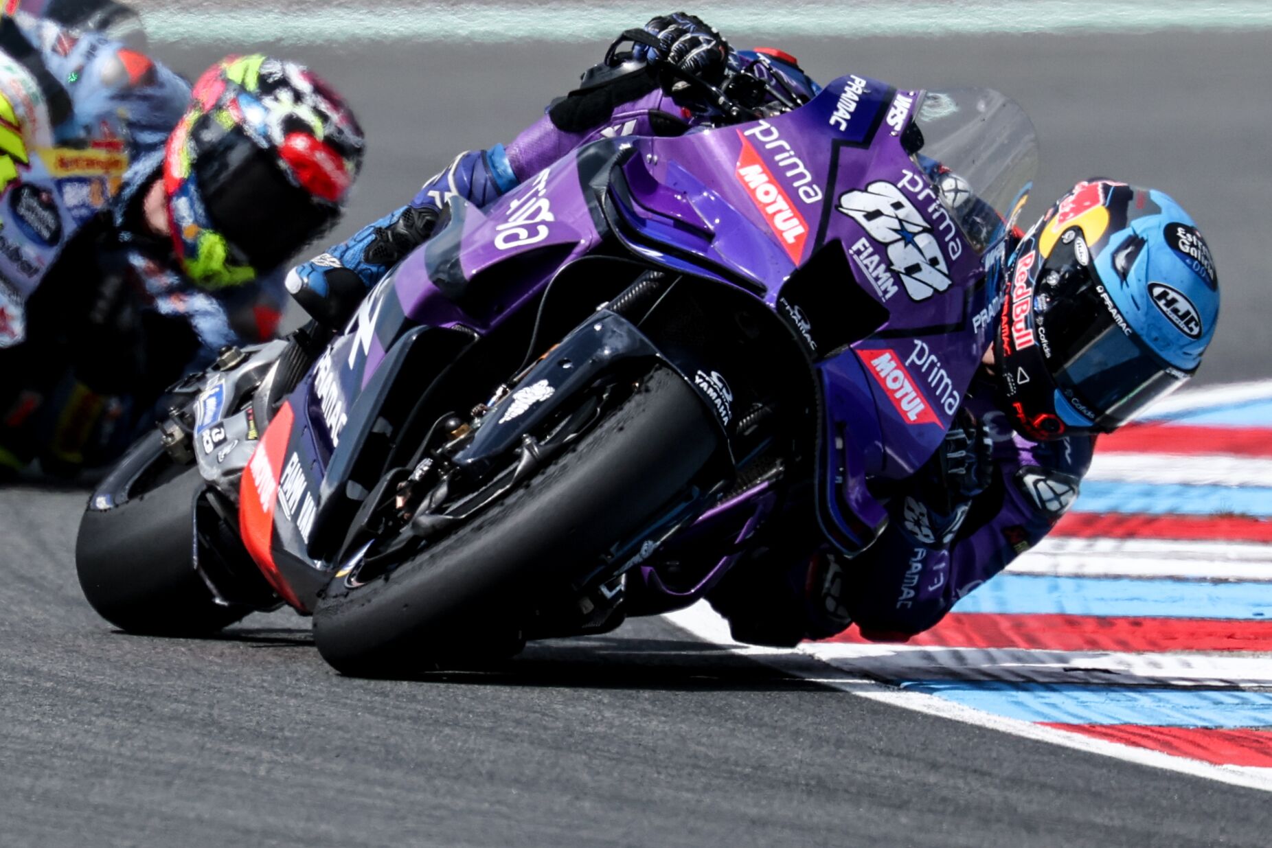 Miguel Oliveira deixa Moto GP e vai competir no Mundial de Superbikes